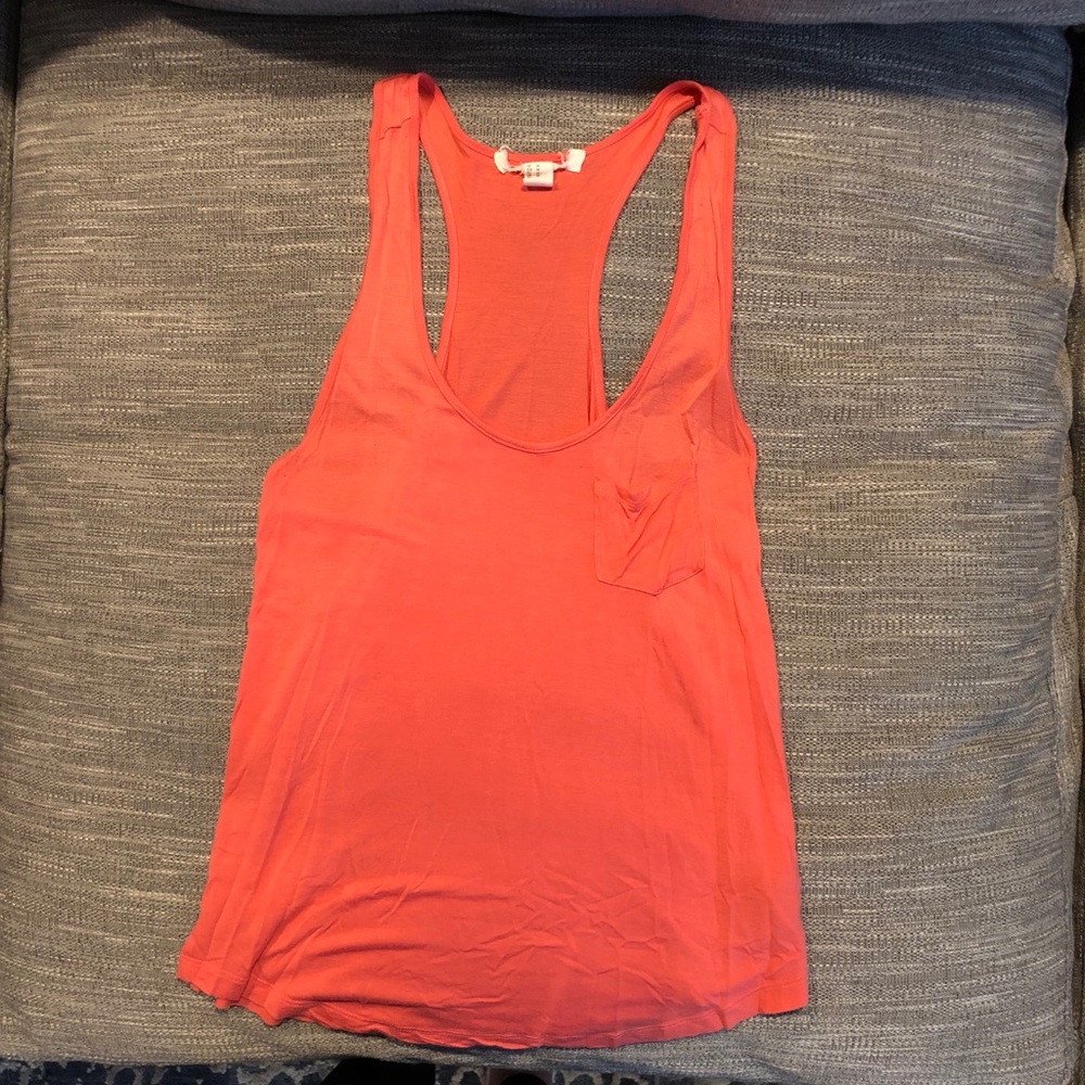 Pink tank top